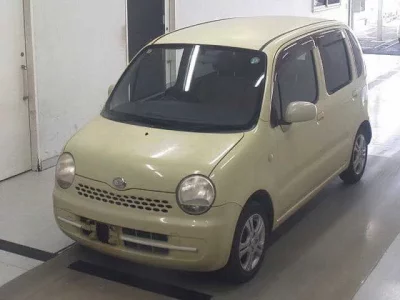 Daihatsu MOVE LATTE