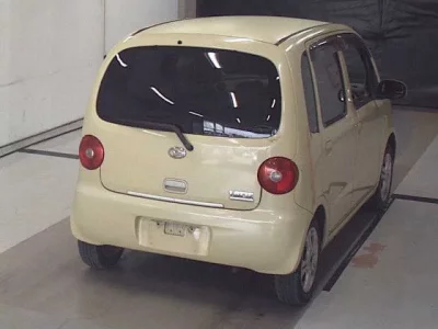 Daihatsu MOVE LATTE