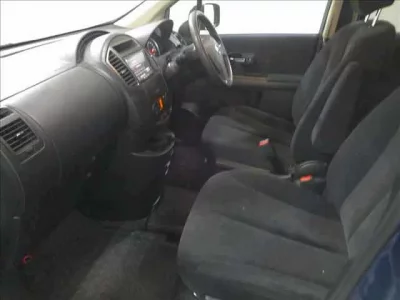 Nissan LAFESTA