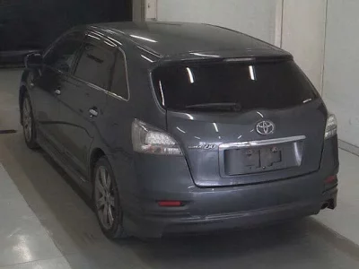 Toyota MARK X ZIO