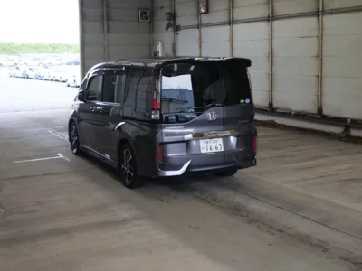 Honda STEP WAGON