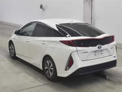 Toyota PRIUS PHV