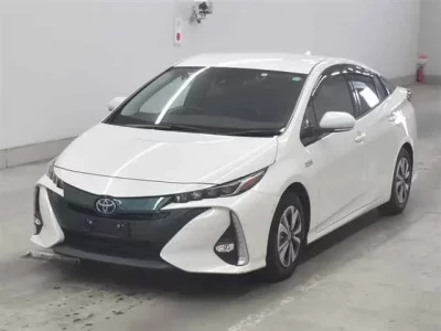 Toyota PRIUS PHV