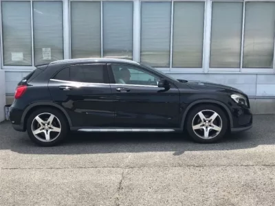 Mercedes-Benz GLA CLASS