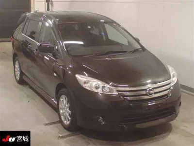 Nissan LAFESTA