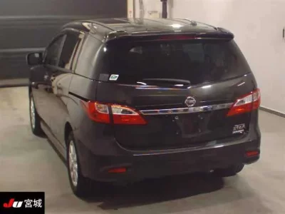 Nissan LAFESTA