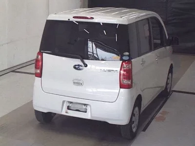 Subaru LUCRA