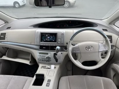 Toyota ESTIMA HYBRID