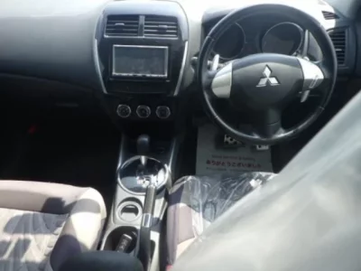 Mitsubishi RVR