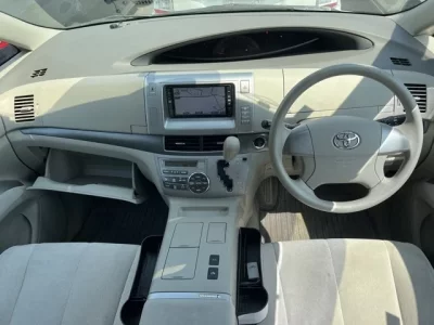 Toyota ESTIMA HYBRID