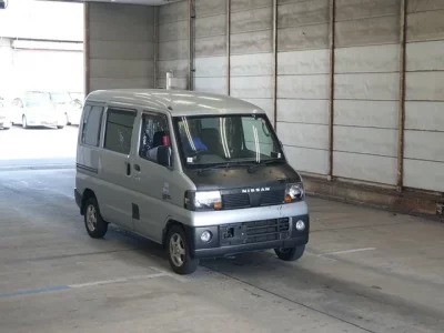 Nissan CLIPPER VAN