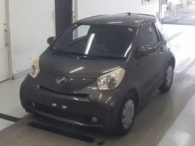 Toyota IQ