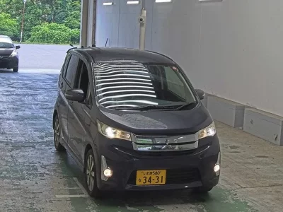 Mitsubishi EK CUSTOM