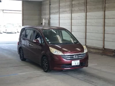 Honda STEP WAGON