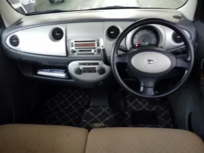 Daihatsu MOVE LATTE