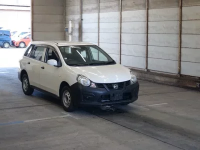 Nissan AD