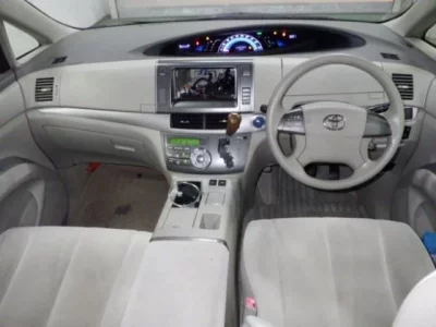 Toyota ESTIMA HYBRID
