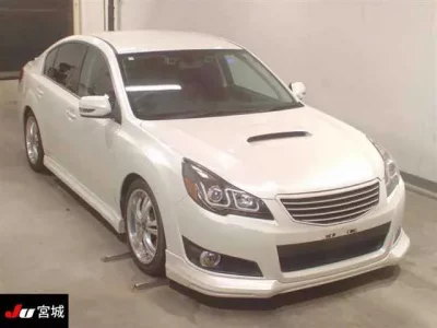 Subaru LEGACY B4