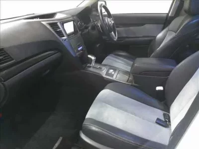 Subaru LEGACY B4