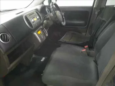 Suzuki MRWAGON