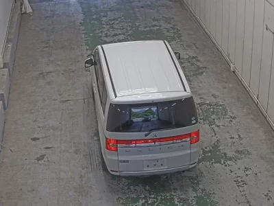 Mitsubishi DELICA D5