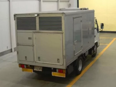 Isuzu ELF
