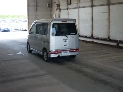 Daihatsu Atrai Wagon