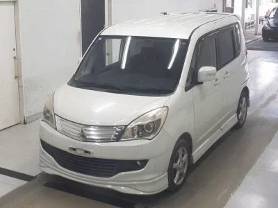 Mitsubishi DELICA D2