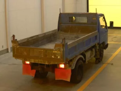 Mazda TITAN