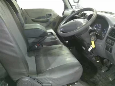 Mazda BONGO BRAWNY VAN