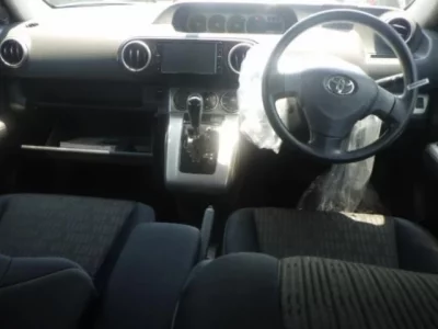 Toyota COROLLA RUMION