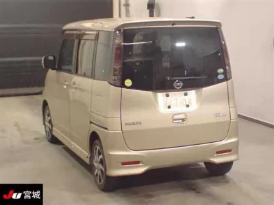 Nissan ROOX