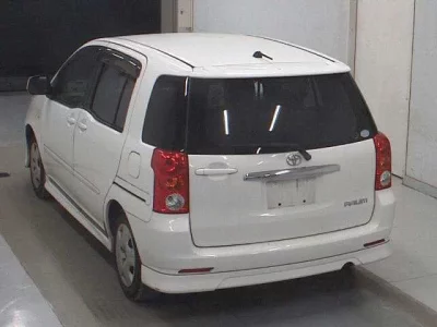 Toyota RAUM