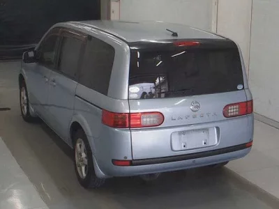 Nissan LAFESTA
