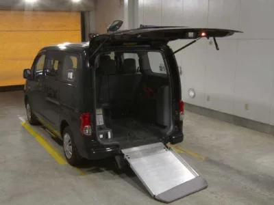 Nissan NV200