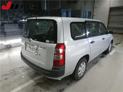 Toyota SUCCEED