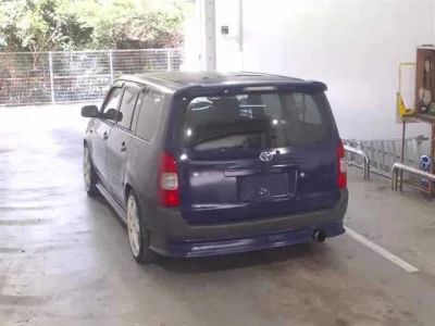 Toyota SUCCEED