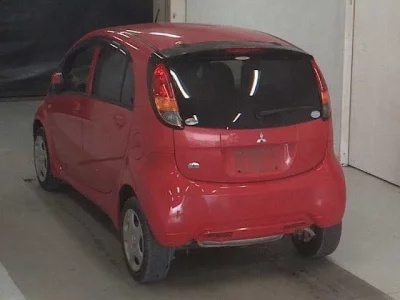 Mitsubishi I