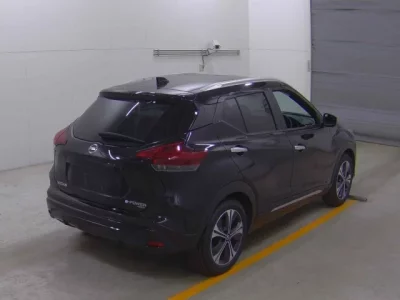 Nissan KIX