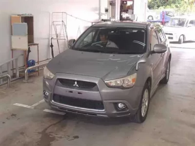 Mitsubishi RVR