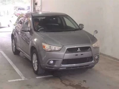 Mitsubishi RVR