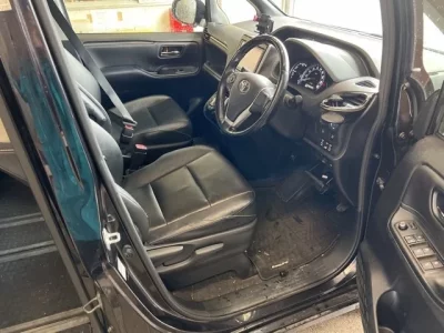 Toyota ESQUIRE