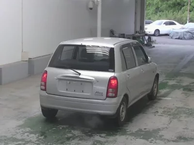 Daihatsu MIRA