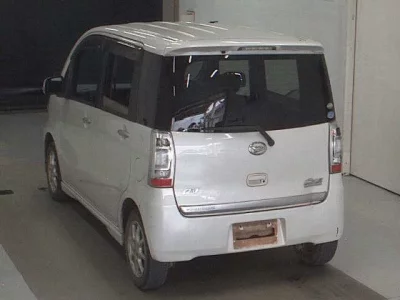 Daihatsu TANTO EXE