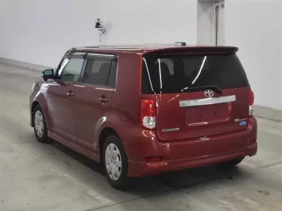 Toyota COROLLA RUMION