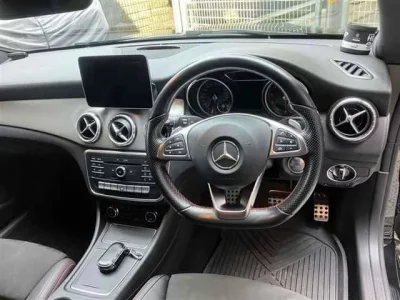 Mercedes-Benz CLA CLASS