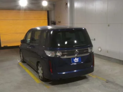 Mazda BIANTE