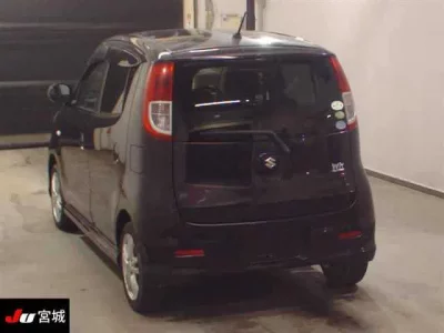 Suzuki MRWAGON