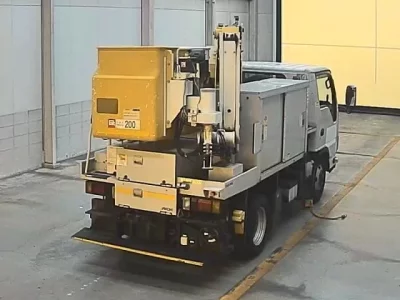 Nissan ATLAS