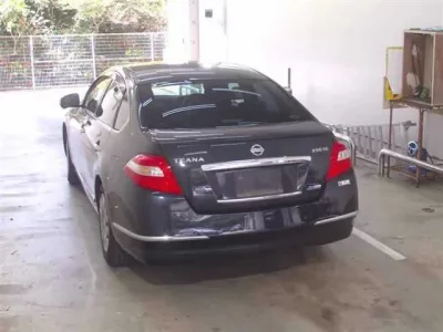 Nissan TEANA
